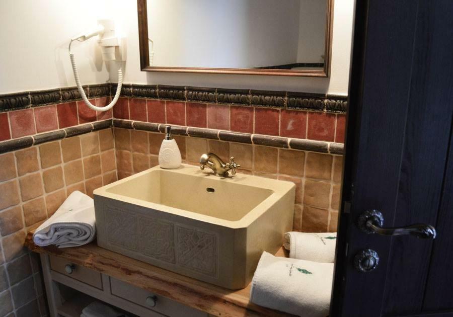 Somhegyi Öreg Hársfák Major Vendégház Bakonybél Esterno foto